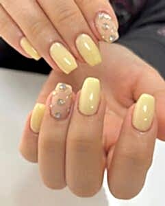 protez-tirnak-nisantasi-beauty-center-2